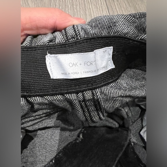 Oak + Fort jeans - Picture 2 of 2